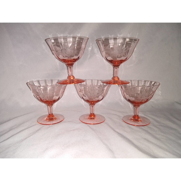 Pink depression glass sherbet flower etched stemware glasses (set of 5) - Picture 2 of 8